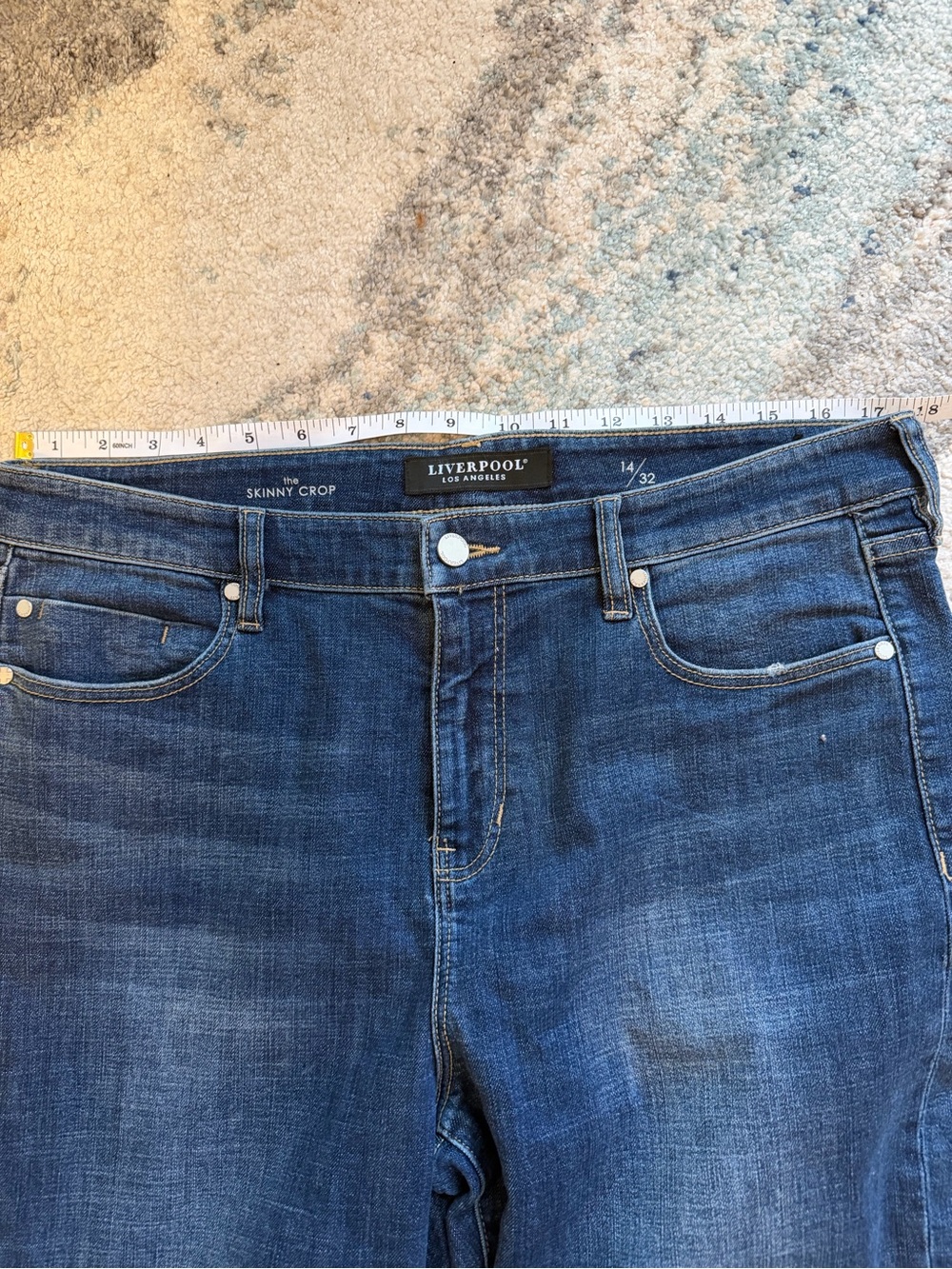 Liverpool Los Angeles Frayed Crop Skinny Jeans - Picture 16 of 16